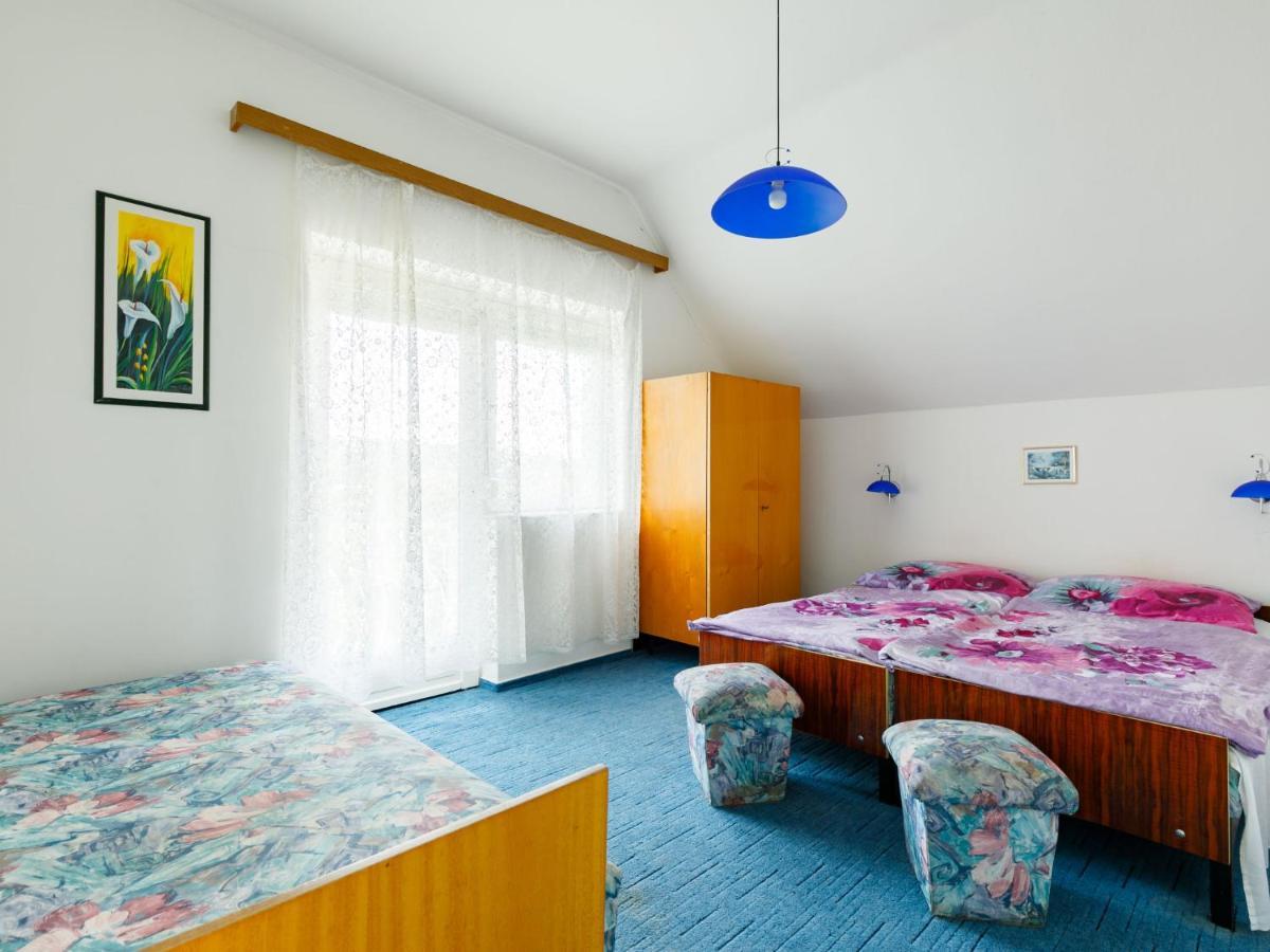 Anthony 2 By Interhome *